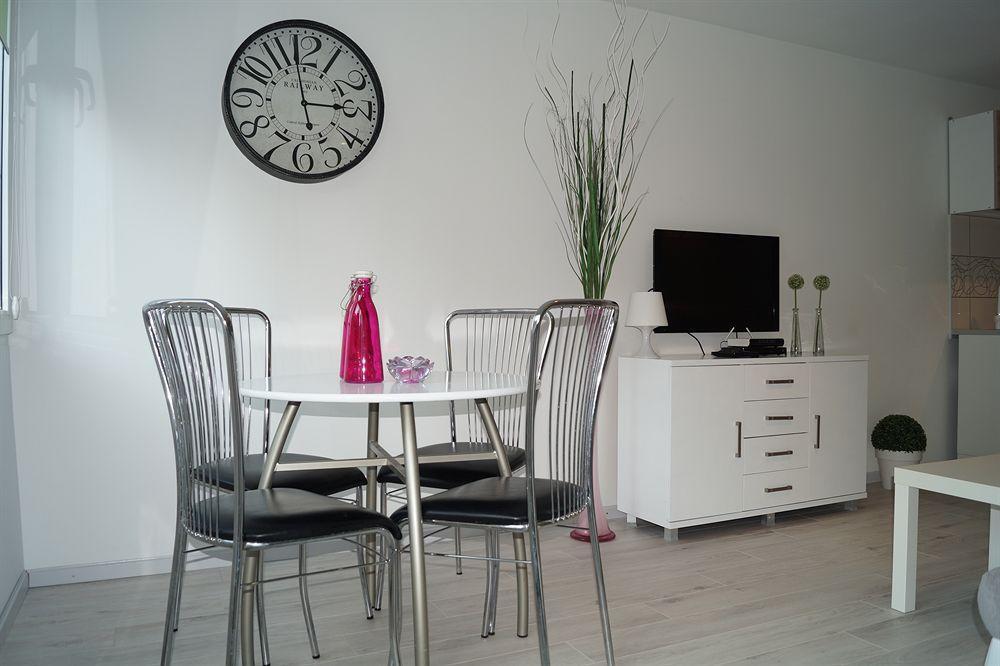 Centre Apartamenty Warszawa Kültér fotó