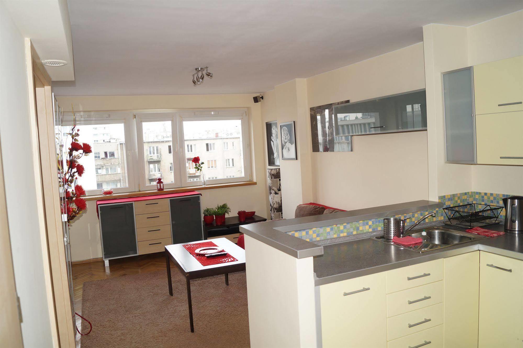 Centre Apartamenty Warszawa Kültér fotó